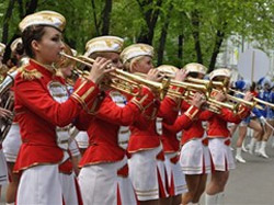 У Полтаві відбувся парад духових оркестрів