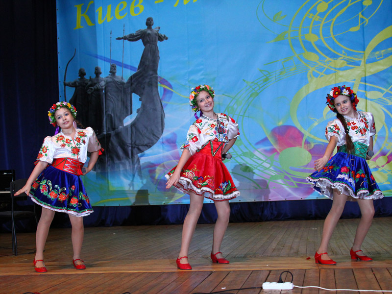 «Веселка» стала першою на міжнародному фестивалі