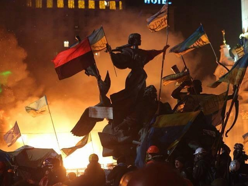 На Майдані криваві сутички. Підтверджено 10 смертей