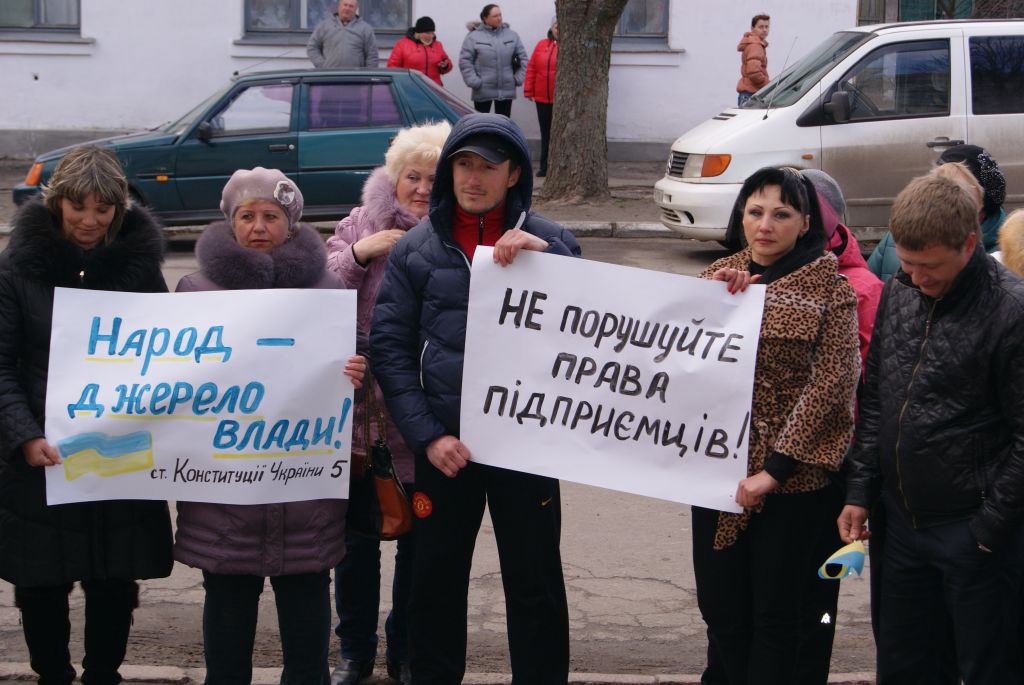 Кобзон, Хазанов та Морозов вже не є почесними громадянами Кобеляк