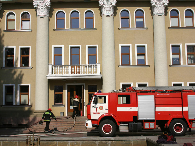 Учора гасили пожежу в Полтавському театрі імені Гоголя