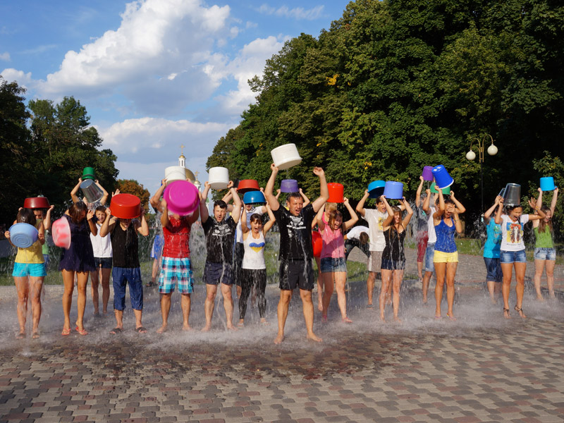 Студенти ПНТУ долучилися до флешмобу Ice Bucket Challenge