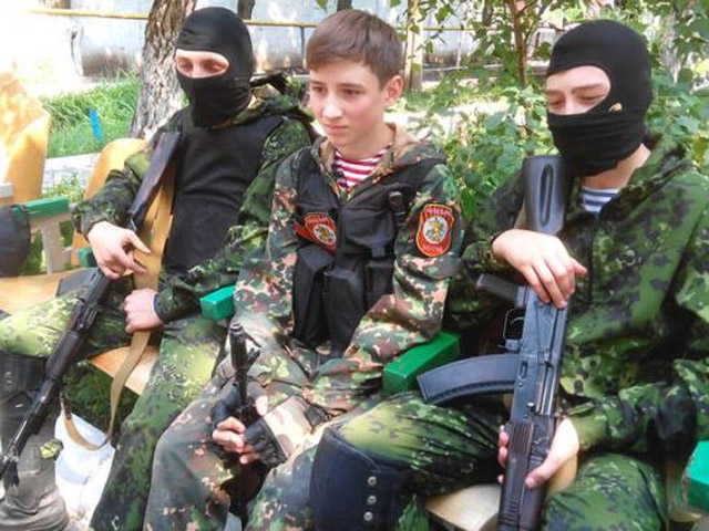 Як у «ДНР» та «ЛНР» з дітей вирощують бойовиків 