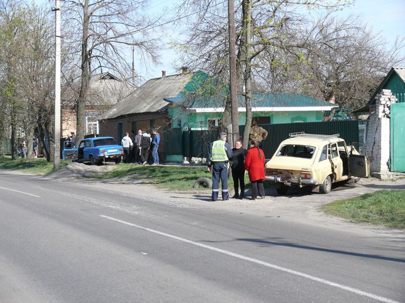 На вулиці Фрунзе сталося ДТП за участю двох автомобілів