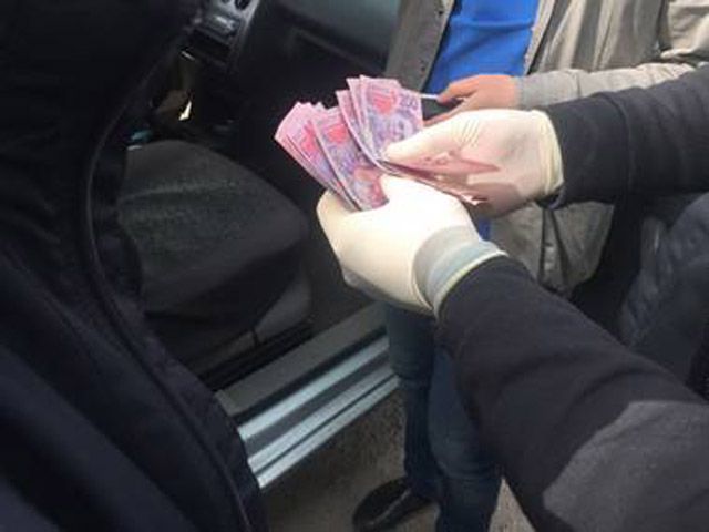 На Полтавщині СБУ затримала на хабарі начальника воєнізованої охорони залізниці
