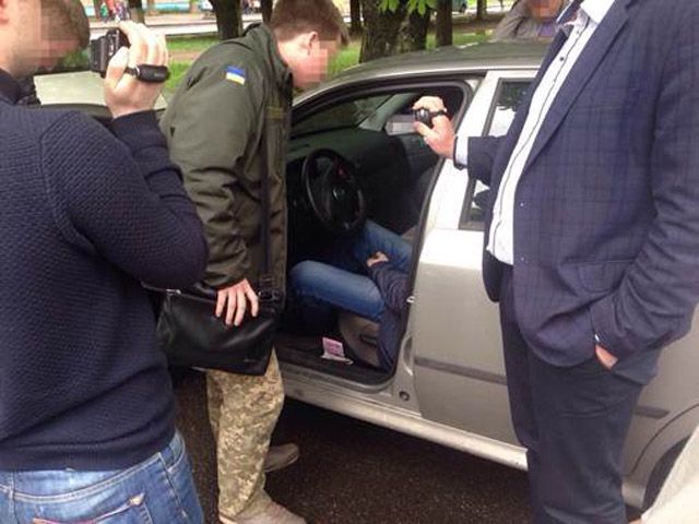 На Полтавщині СБУ затримала поліціянта-хабарника 