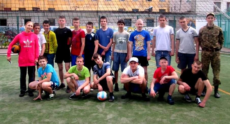 Волейбольні баталії в Кременчуцькій виховній колонії