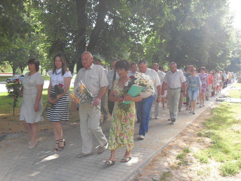 Хвилиною мовчання присутні вшанували пам’ять жертв війни в Україні