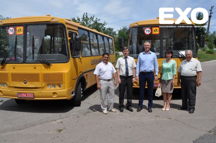 Новосанжарський район отримав два автобуси за 2 мільйони 400 тисяч гривень