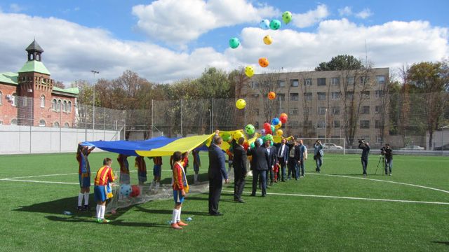 У Полтаві урочисто відкрили оновлений стадіон «Динамо»