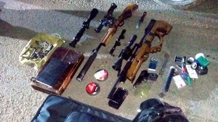 У Полтаві поліція затримала Mitsubishi, забитий зброєюі наркотиками (оновлено)