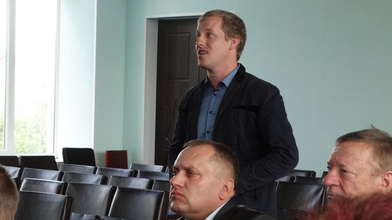 Новосанжарські депутати не понизили ступінь Стовбинодолинського НВК