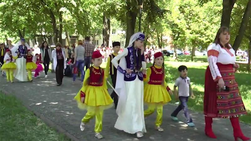 Кримські татари у Полтаві допомогли зібрати 46 тис. грн. для поранених АТОшників