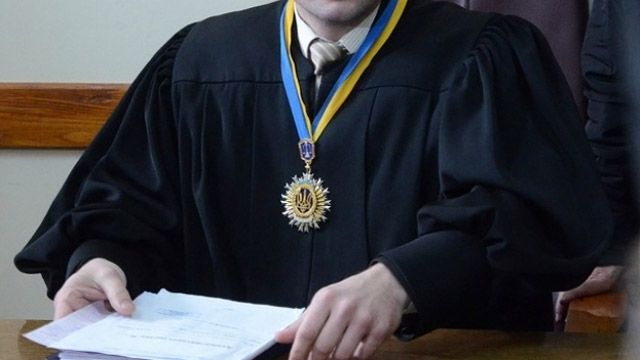 Президент призначив чотирьох суддів у суди Полтавської області