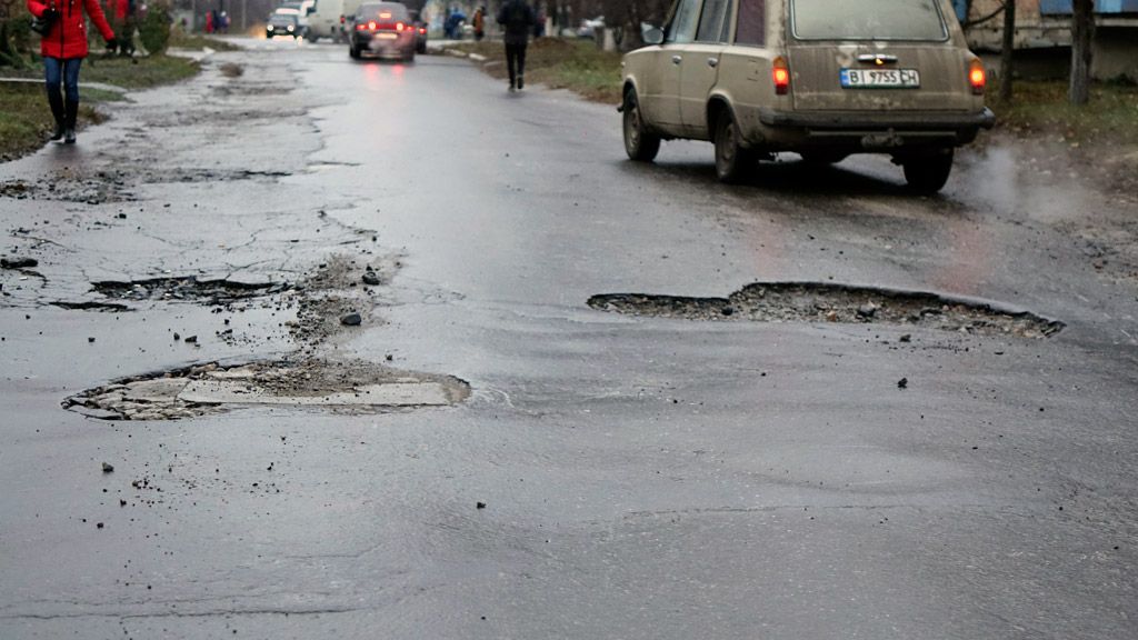 Кобеляцькі дороги планують відремонтувати за чотири роки