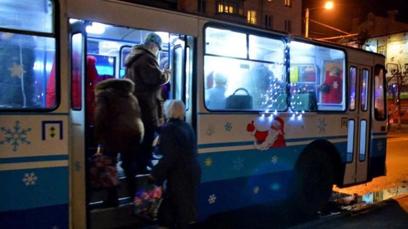У Кременчуці 1 і 2 січня проїзд в тролейбусах буде безкоштовним