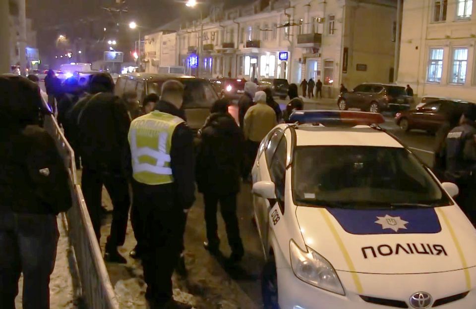 У «ЛотоМаркеті» в центрі Полтави відбувалися «розбірки» між власниками — поліція затримала та відпустила молодиків з Києва