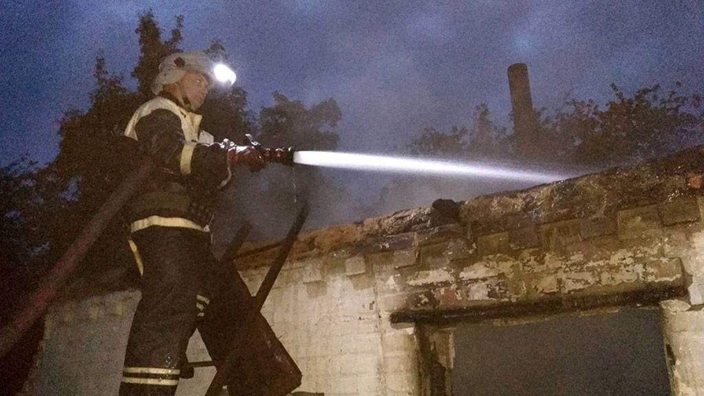 Рятувальники ліквідували пожежу в приватному житловому будинку