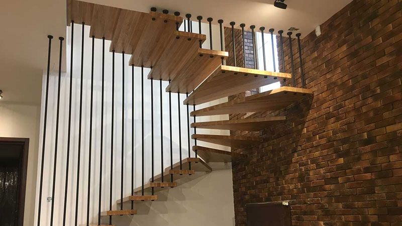 Лестница деревянная — это удобство, надежность и неповторимый стиль