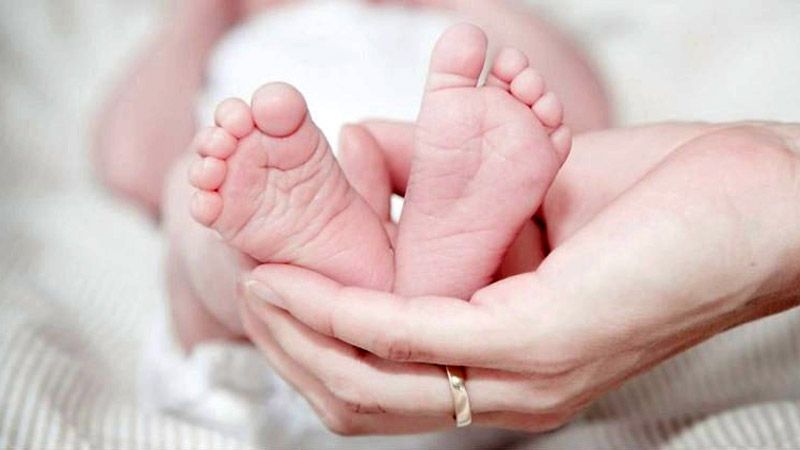 З 1 вересня українські сім’ї при народженні дитини отримають “Пакунок малюка”: перелік