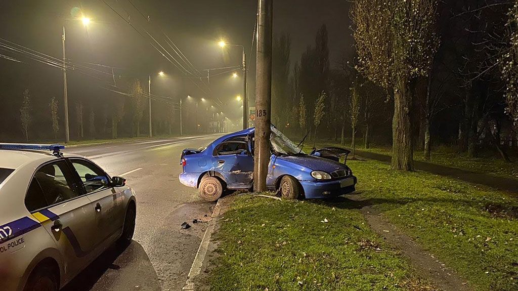 Уночі сталося ДТП у Кременчуці, внаслідок якої загинув водій