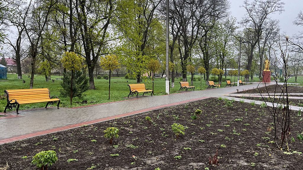 У Кобеляках почали реставрувати парк