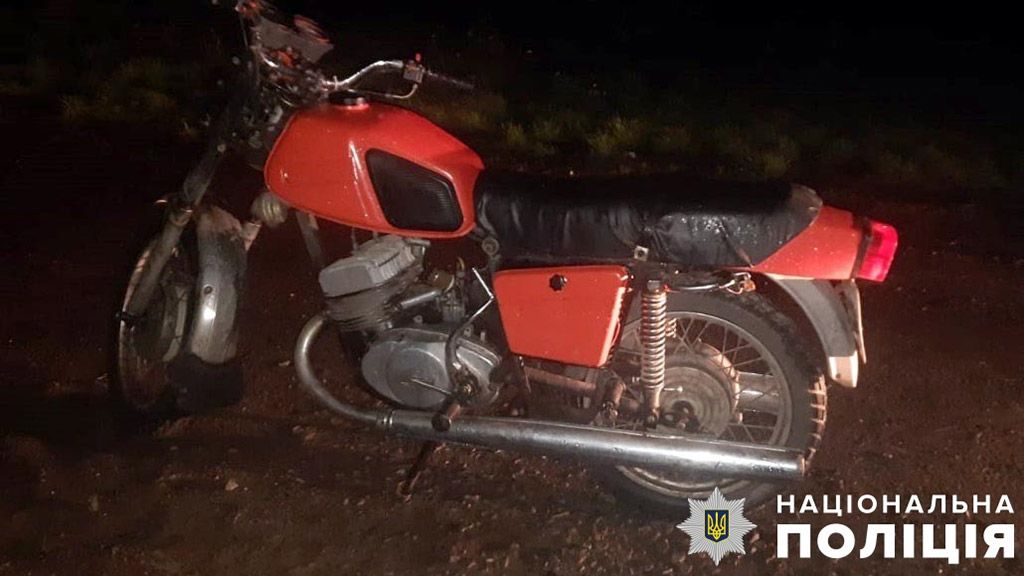 Глобинська поліція оперативно розшукала викрадача мотоцикла