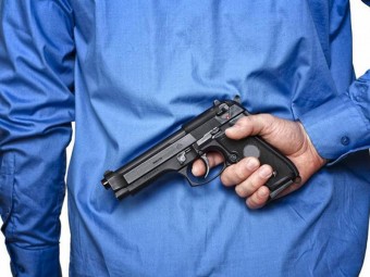 У Крутій Балці місцевий житель ховав у сумці пістолет