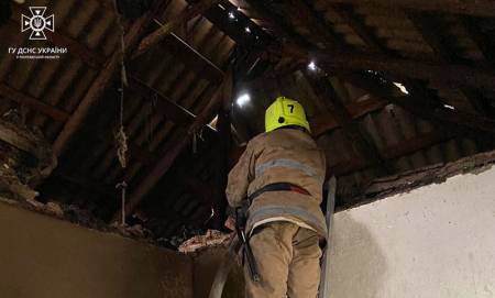 Кобеляцька громада: рятувальники ліквідували пожежу в будинку