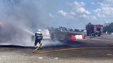 На Полтавщині внаслідок ДТП згоріла вантажівка