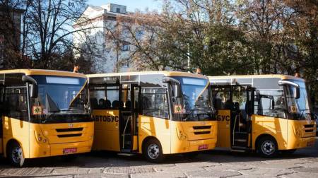 Кобеляцька, Руденківська та Малокобелячківська школи отримали автобуси