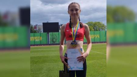 Юна Кременчужанка стала срібною призеркою чемпіонату України з легкої атлетики