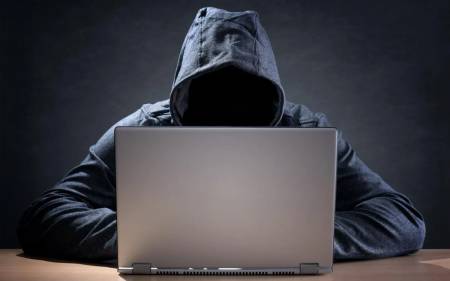 Підприємців дурять нібито податківці, безробітних — нібито роботодавці