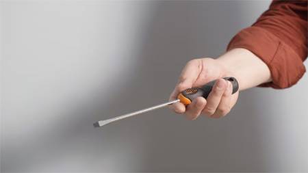 Кримінал по-новосанжарськи: зловмисник з викруткою відсидить 5 років