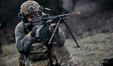 Підбери собі найкращу посаду - вакансія кулеметника в 1 корпусі НГУ «Азов»