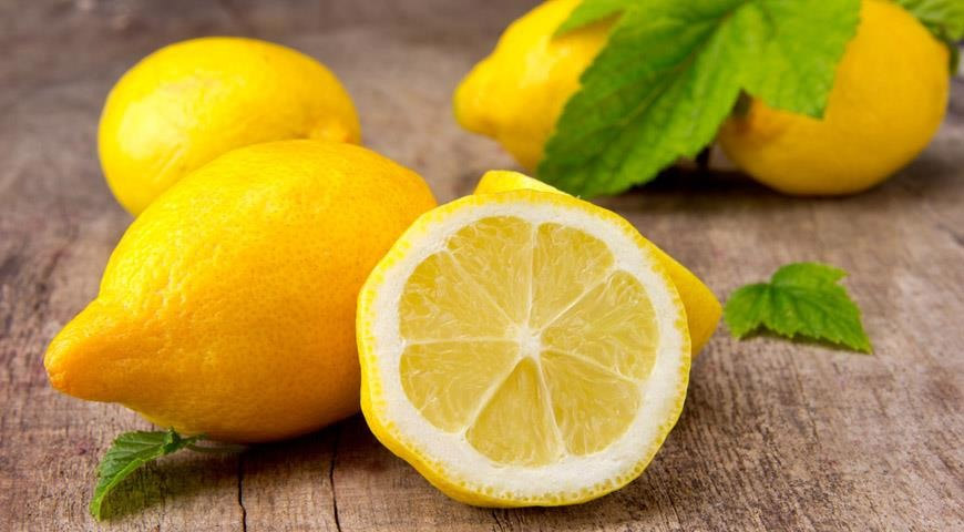 Уход за комнатным лимоном в домашних условиях