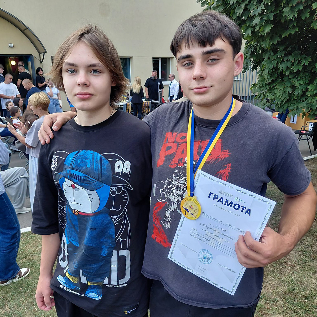 Брати Волошини