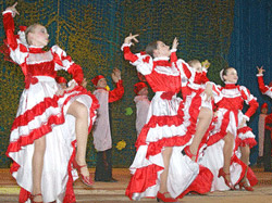 Миргородський народний ансамбль сучасного танцю «Екзотика» святкує свій ювілей