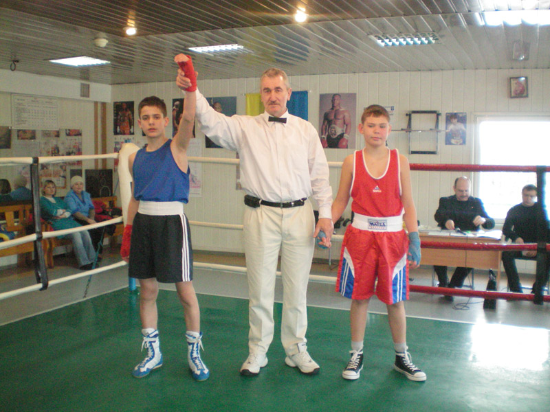 Новосанжарські боксери — четверті в області