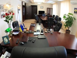 Новый рабочий кабинет мэра Кременчуга Олега Бабаева
