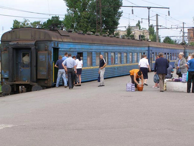 Из-за нерентабельности в Полтаве отменят пригородные поезда