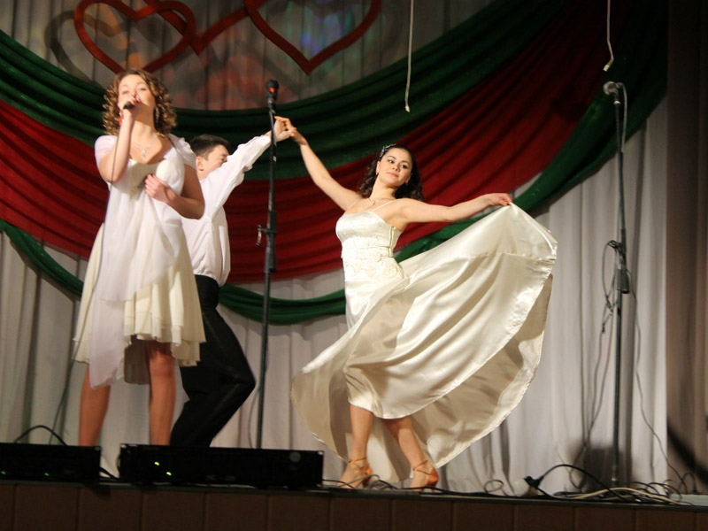 Полтавський РБК подарував феєричний святковий концерт до Дня Закоханих