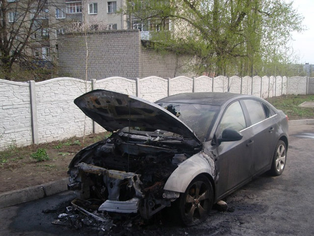 У Кременчуці підпалили автомобіль редактора місцевої газети
