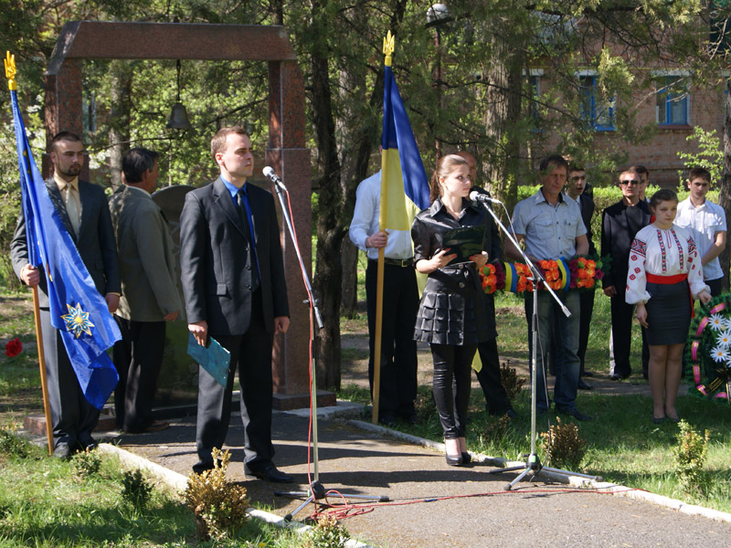 У Кобеляках пам’ять жертв Чорнобиля вшанували молитвою
