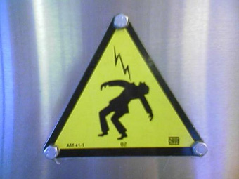 Учора в Кременчуці сталося два випадки ураження електричним струмом