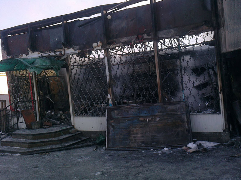 Семенівка: вогнем знищено магазин будівельних матеріалів