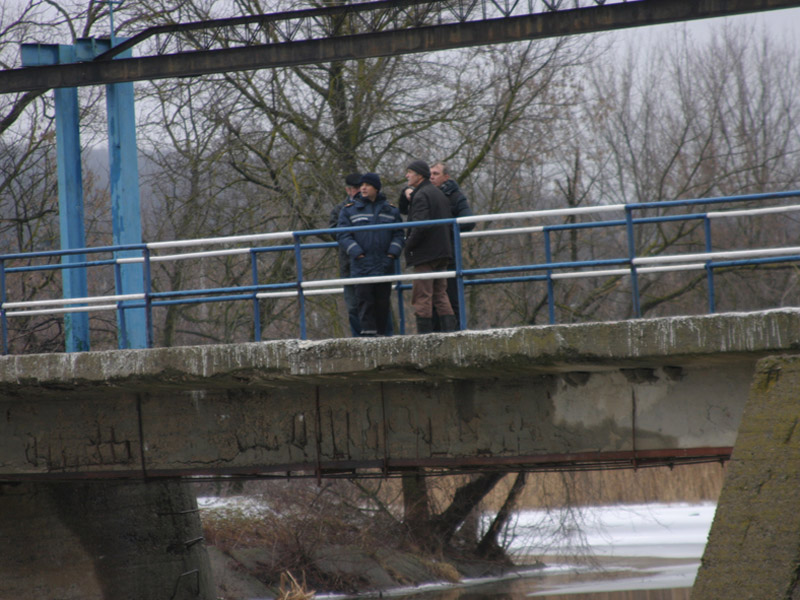 Полтавська область: рятувальники перевіряють стан готовності водорегулюючих споруд