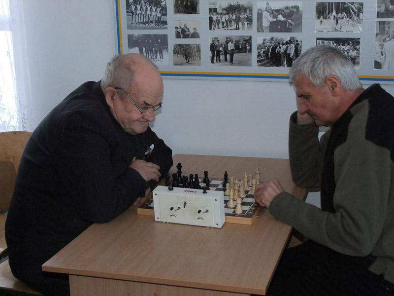 Віктор Коба — чемпіон району з шахів