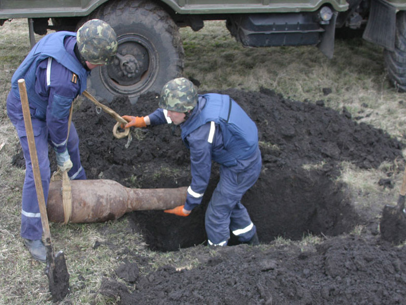 Полтавська область: рятувальники знешкодили 20 одиниць вибухонебезпечних предметів часів війни