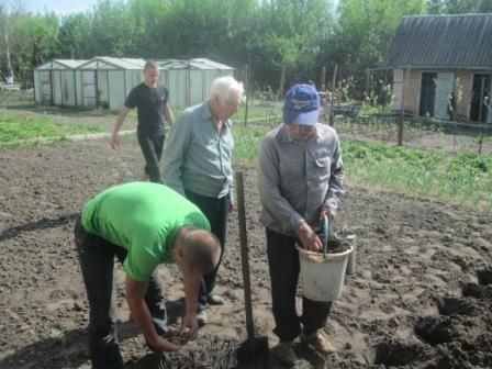 Співробітники Кременчуцької виховної колонії віддали шану ветеранам